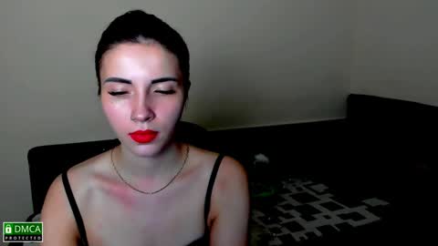 Snapshot of kira_moon_1 chatting on 12.07.24 Kira online show from 12.07.24