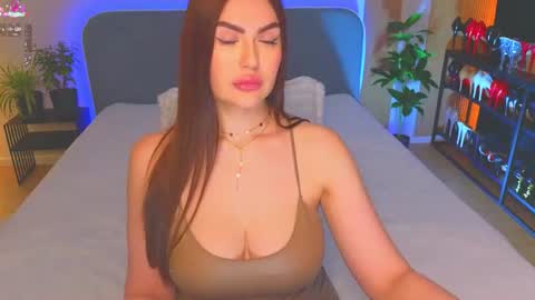 Snapshot of kira_sexxx chatting on 07.19.26 Kira online show from 07.19.26