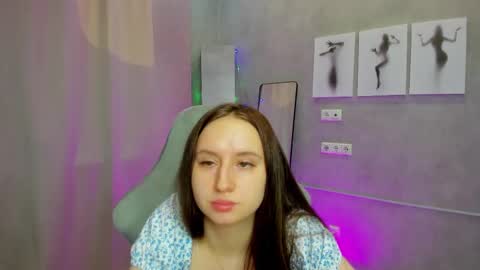 Kira online show from 12.21.25