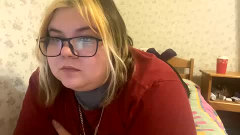 Just Kira online show from 01.06.25