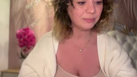 KiraDivine online show from 03.24.26