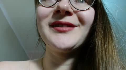 KiraGoldens online show from 02.17.26