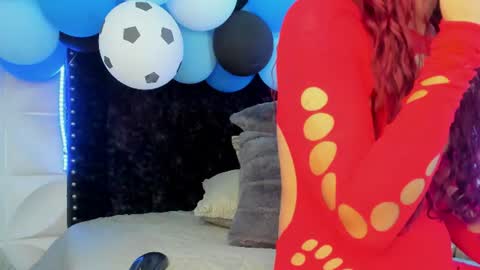kirakeyhot online show from 06.18.26