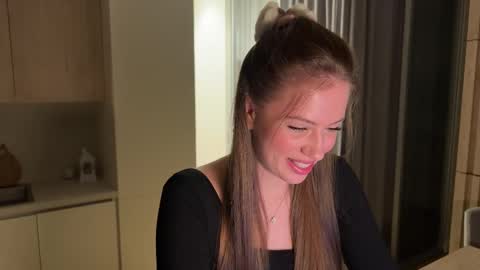 Kira online show from 10.08.25