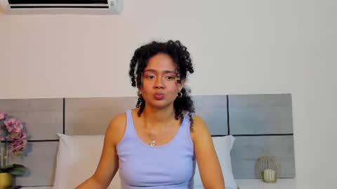 Snapshot of kiraspell chatting on 07.30.26 kiraspell online show from 07.30.26