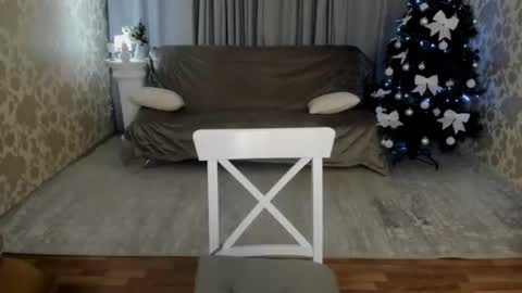 Kira online show from 12.20.25