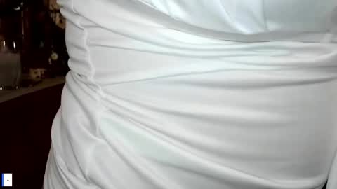 Snapshot of kirbynklyde chatting on 10.28.25 kirbynklyde online show from 10.28.25