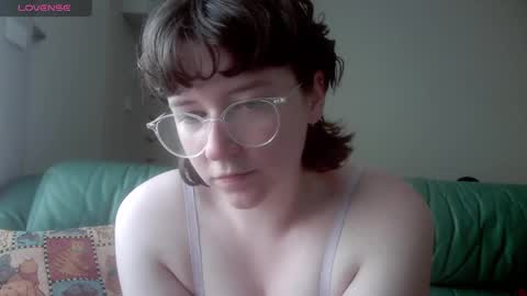 Snapshot of kirbythefae chatting on 12.07.24 Kirby online show from 12.07.24