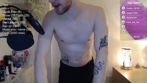 Snapshot of kirokaisan chatting on 03.11.25 kirokaisan online show from 03.11.25