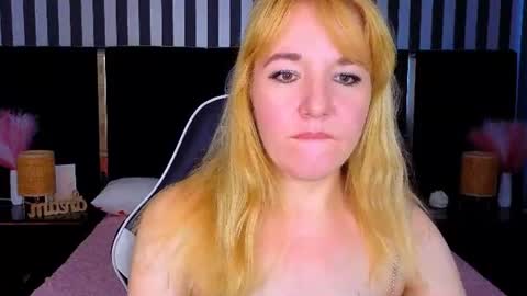 Snapshot of kirra_salute chatting on 07.07.26 Kirra Salute online show from 07.07.26