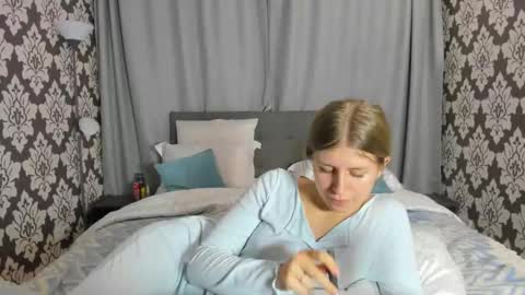 Kira online show from 10.07.25