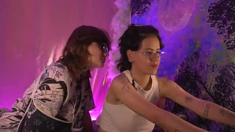 Snapshot of kishiranma chatting on 11.19.25 kishiranma online show from 11.19.25