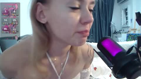 Snapshot of kisi_missi chatting on 01.21.25 Kisi online show from 01.21.25