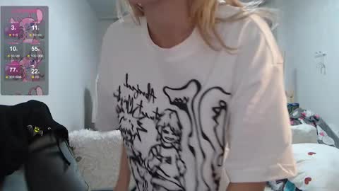 Snapshot of kisi_missi chatting on 01.27.25 Kisi online show from 01.27.25