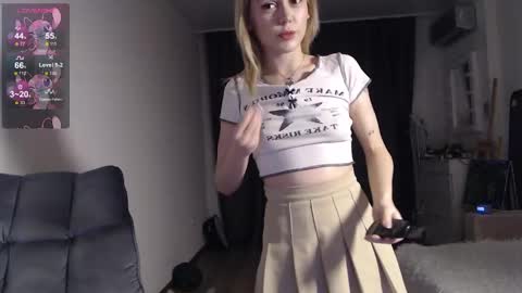 Snapshot of kisi_missi chatting on 02.10.25 Kisi online show from 02.10.25