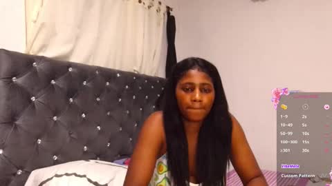 Violet  online show from 10.01.25