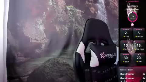 kiss_whitee online show from 02.17.26