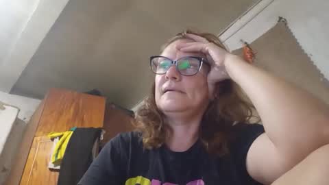 kissandvibe online show from 09.09.25