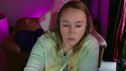 kissica online show from 01.23.25