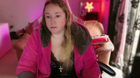 kissica online show from 02.24.25