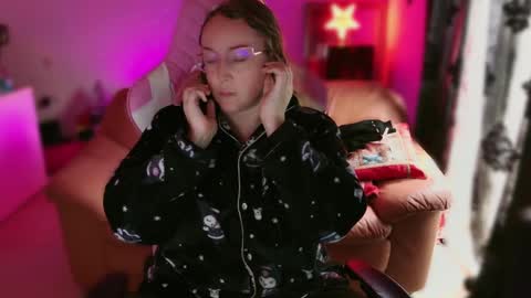 kissica online show from 03.09.25