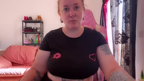 kissica online show from 09.09.25