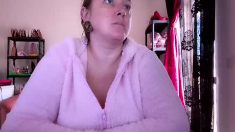 kissica online show from 11.04.25