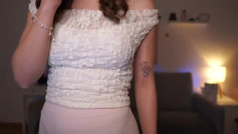 Sisi online show from 04.21.26