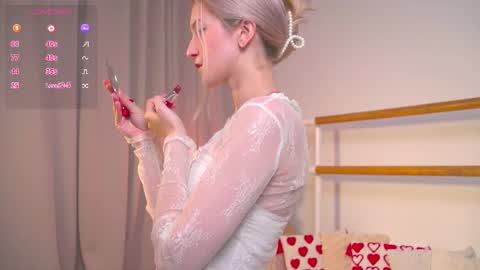 Kate  online show from 09.26.25