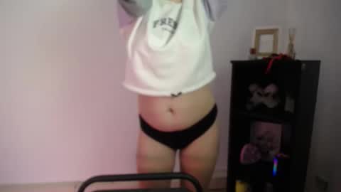 kissleoxx online show from 11.13.25