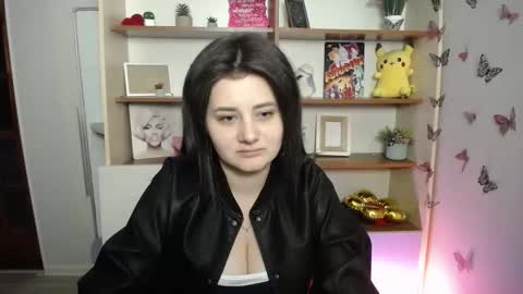 Snapshot of kissleoxx chatting on 05.15.26 kissleoxx online show from 05.15.26