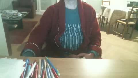 kisslog1 online show from 11.29.25