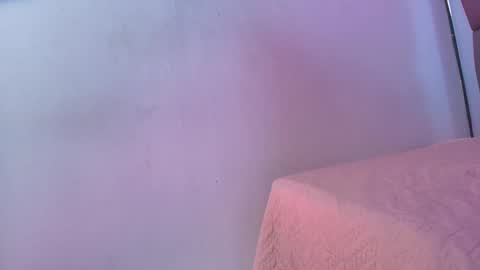 BELLA FLAME online show from 10.04.25