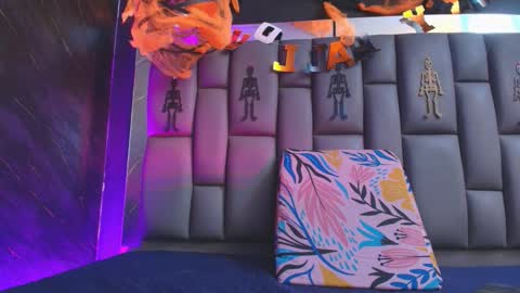 BELLA FLAME online show from 11.01.25