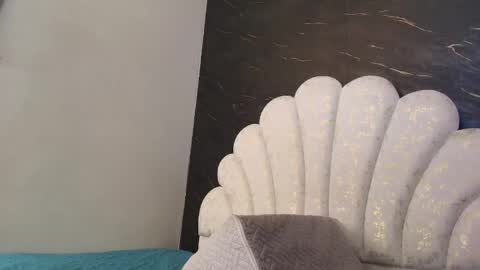 BELLA FLAME online show from 04.20.26