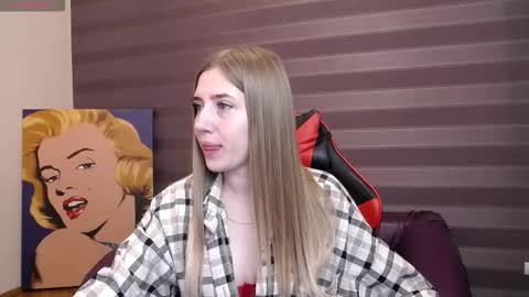 kissme_now online show from 09.18.25