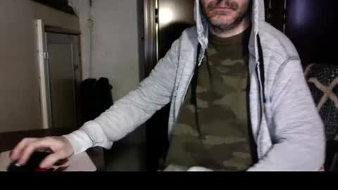 kissofbanned1983 online show from 12.20.25