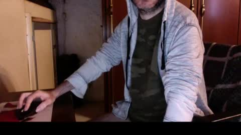 kissofbanned1983 online show from 12.23.25