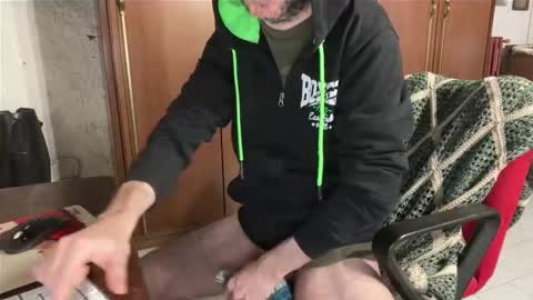 kissofbanned1983 online show from 02.10.26