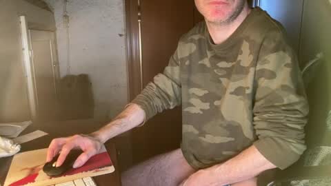 kissofbanned1983 online show from 04.04.26