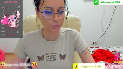 kisssnicol online show from 02.20.25