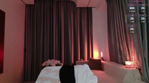 Snapshot of kitayamachu chatting on 09.09.25 Aya online show from 09.09.25