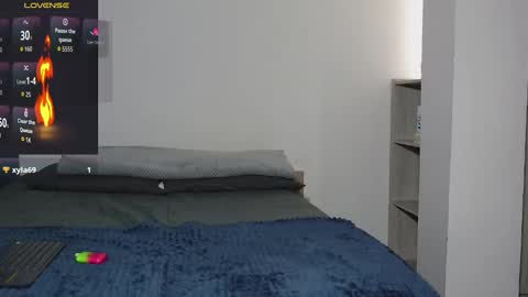 Snapshot of kite__ chatting on 10.03.25 kite__ online show from 10.03.25