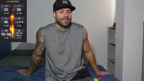 Snapshot of kite__ chatting on 10.04.25 kite__ online show from 10.04.25