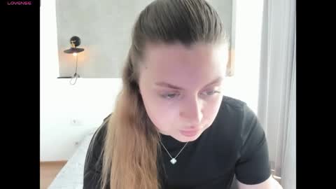 kitkatvel online show from 06.04.26