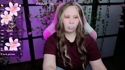 Snapshot of kitsune_little chatting on 04.24.26 kitsune_little online show from 04.24.26