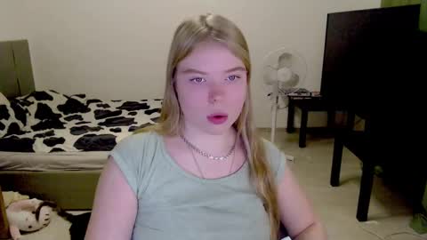 Jennyblonde and Emmabrunette online show from 12.04.24