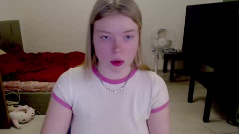 Jennyblonde and Emmabrunette online show from 01.15.25