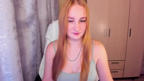 kitten_sun online show from 01.12.25