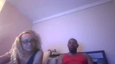 Snapshot of kittendiva42 chatting on 10.10.25 kittendiva42 online show from 10.10.25